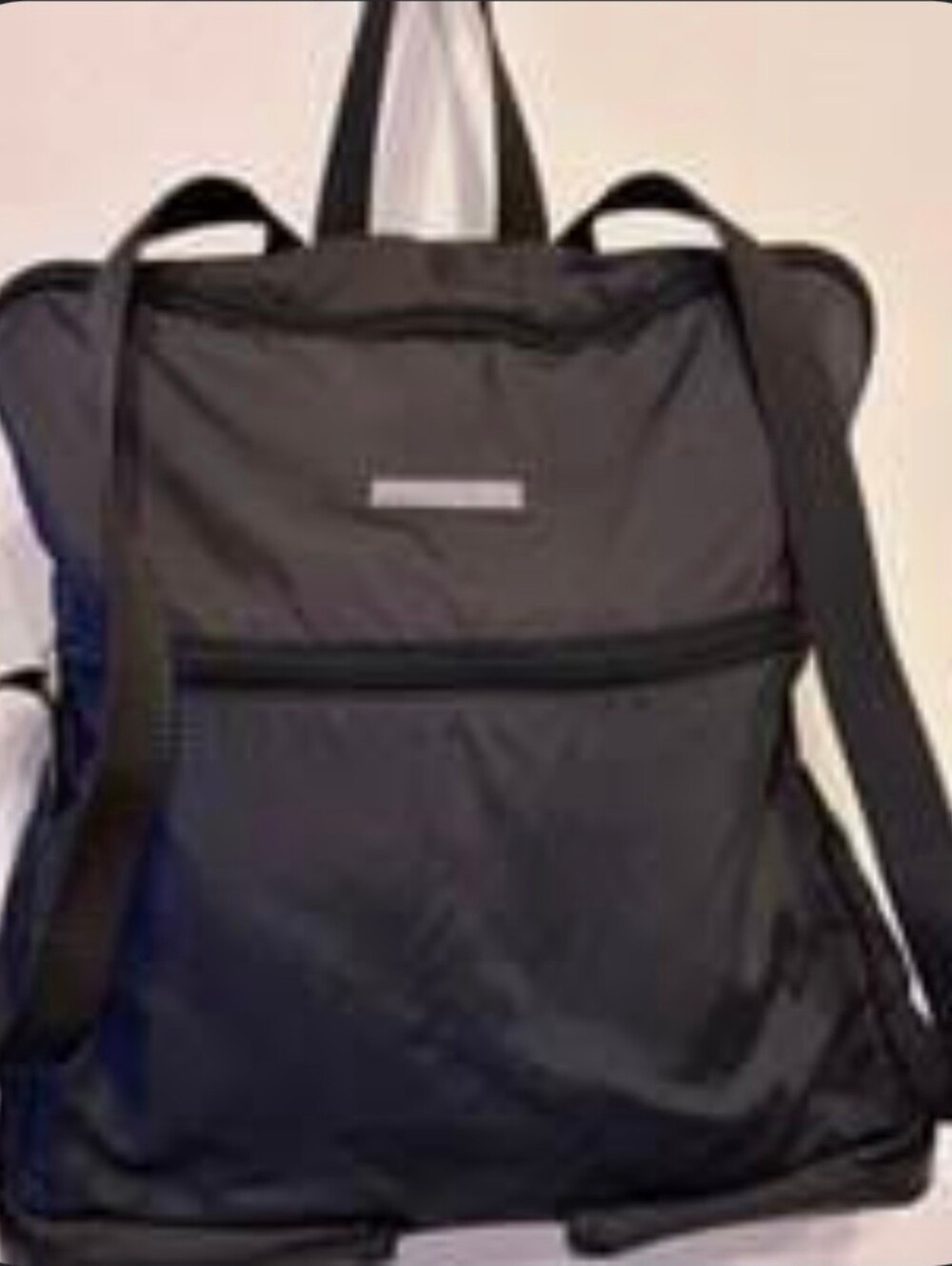 Gucci foldable backpack with a rectangular front zipper pocket Nylon/leather